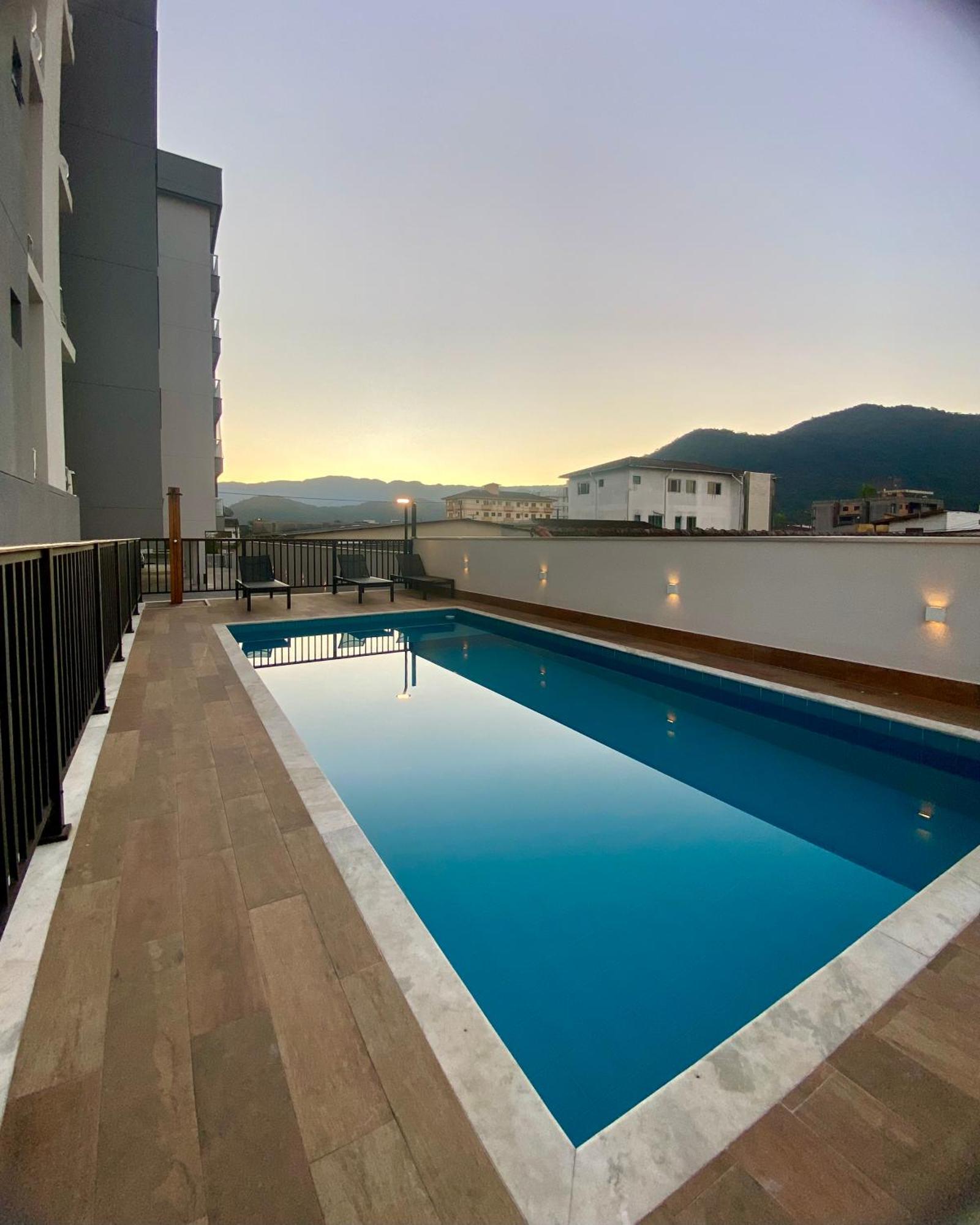 Ap No Centro Piscina E Churras Ubatuba Exterior photo